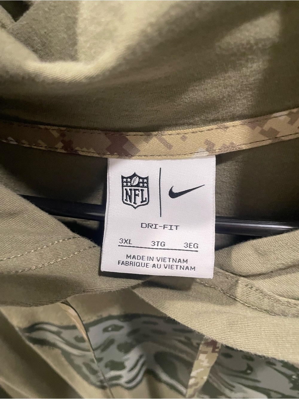 Men’s Dri-FIT Jacksonville Jaguars Salute to Service Hooded Tee- 3XL - Picture 3 of 5